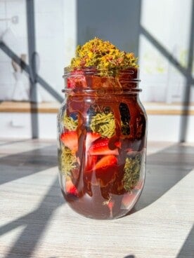 Dubai Strawberry Cup (Viral) - The Modern Nonna